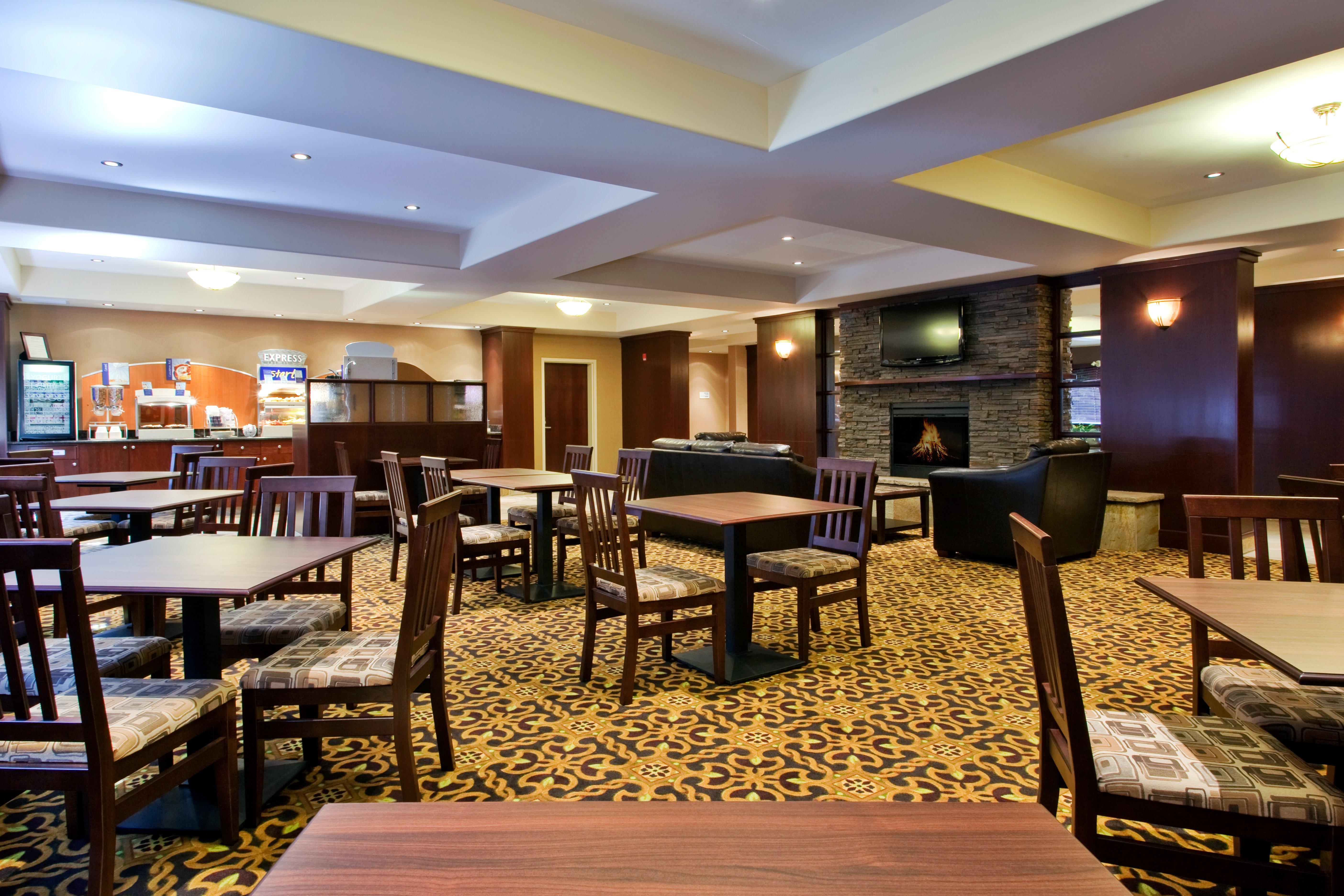Holiday Inn Express & Suites Whitecourt By Ihg Luaran gambar