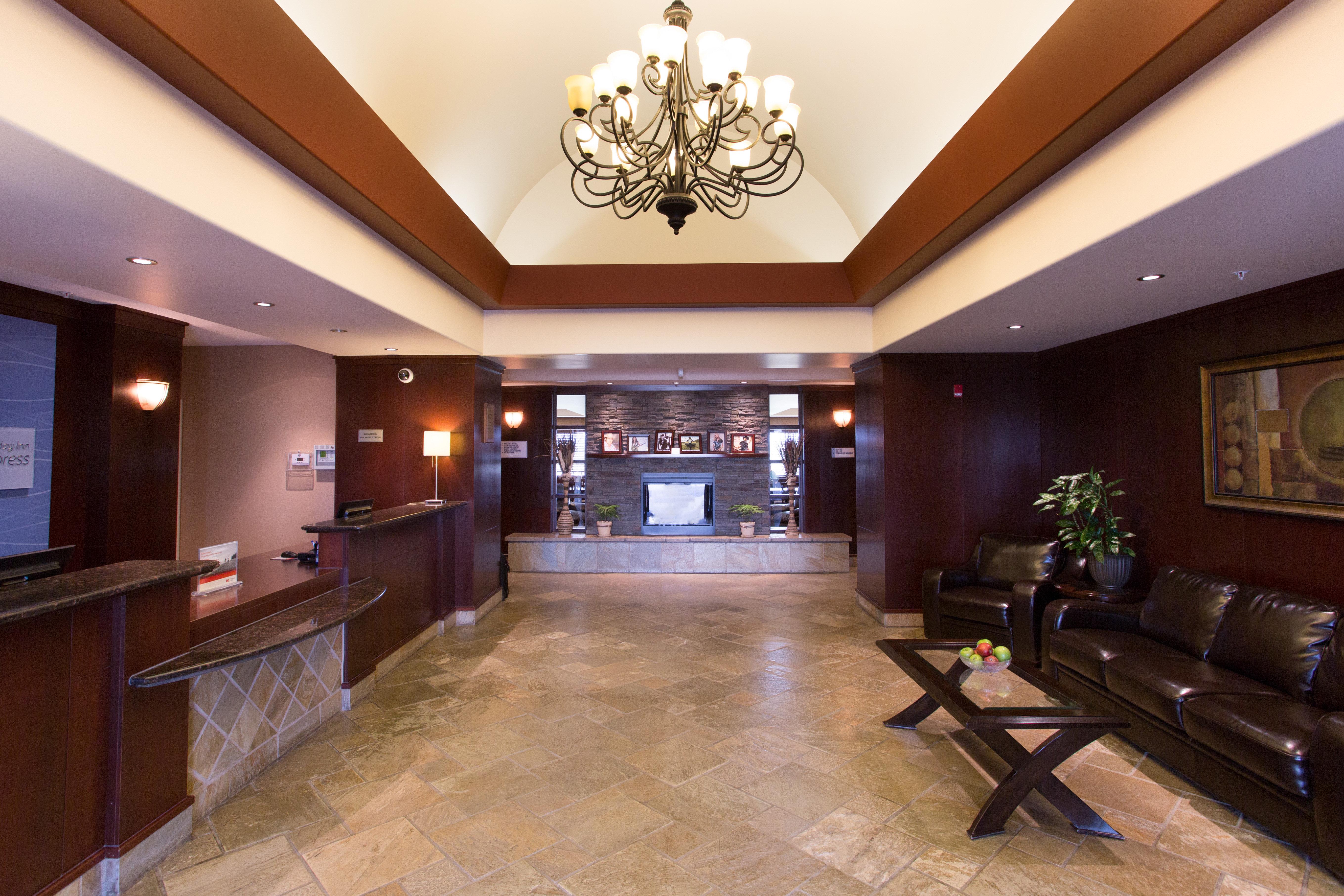 Holiday Inn Express & Suites Whitecourt By Ihg Luaran gambar