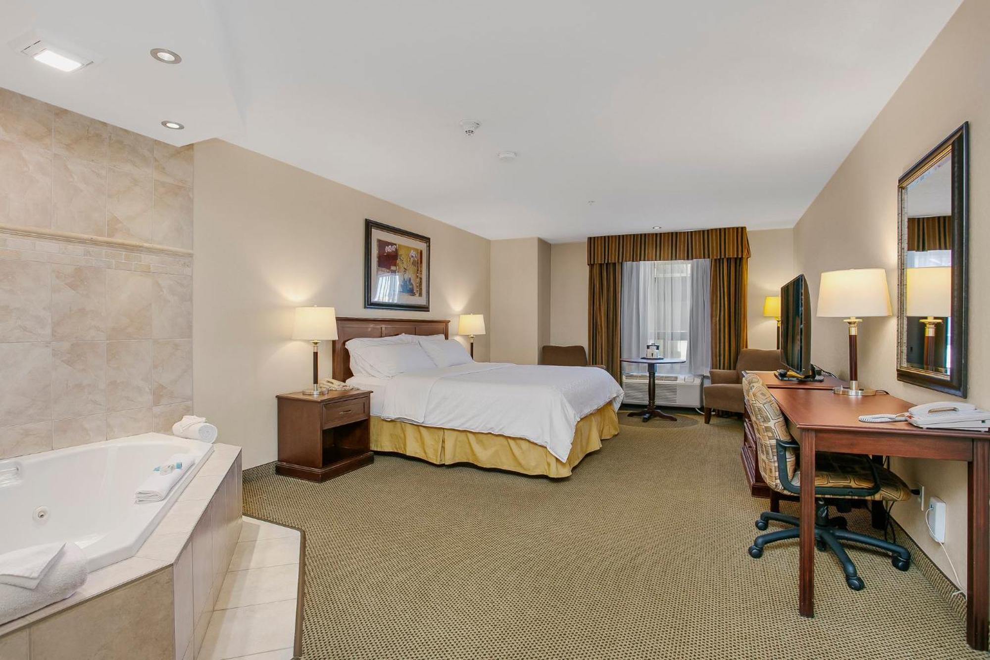 Holiday Inn Express & Suites Whitecourt By Ihg Luaran gambar