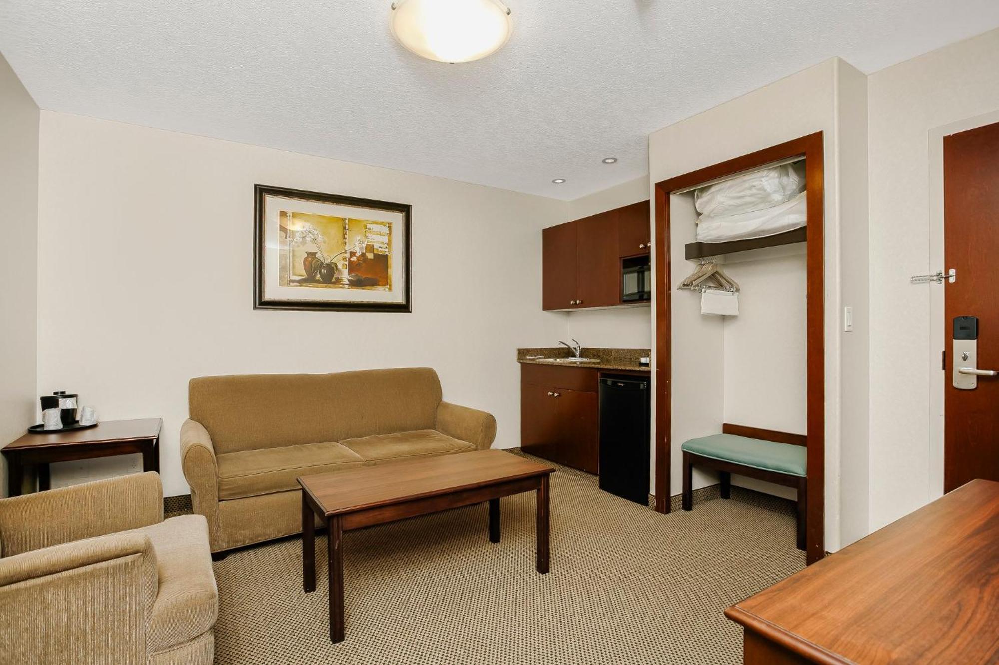Holiday Inn Express & Suites Whitecourt By Ihg Luaran gambar